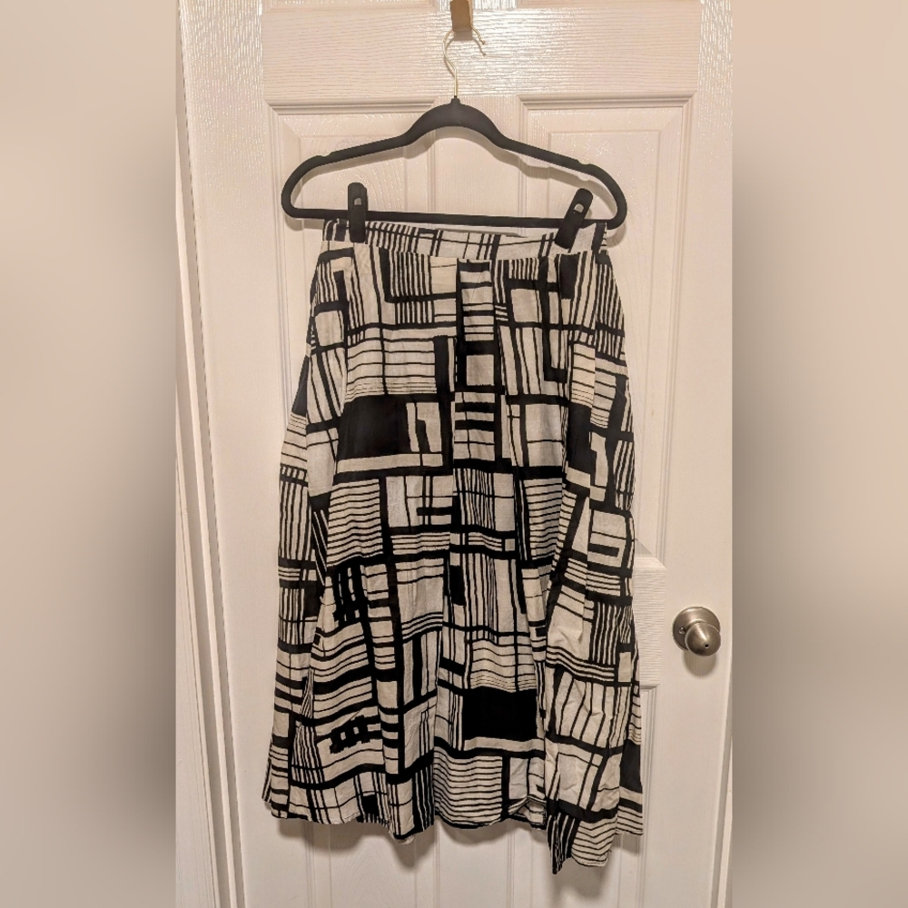DKNY Black and White Asymmetrical Maxi Skirt